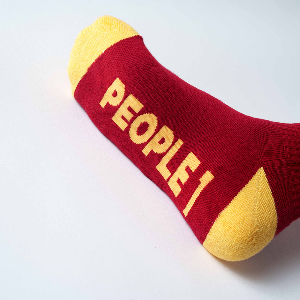 PEOPLE 1 LINE SOCKS / RED