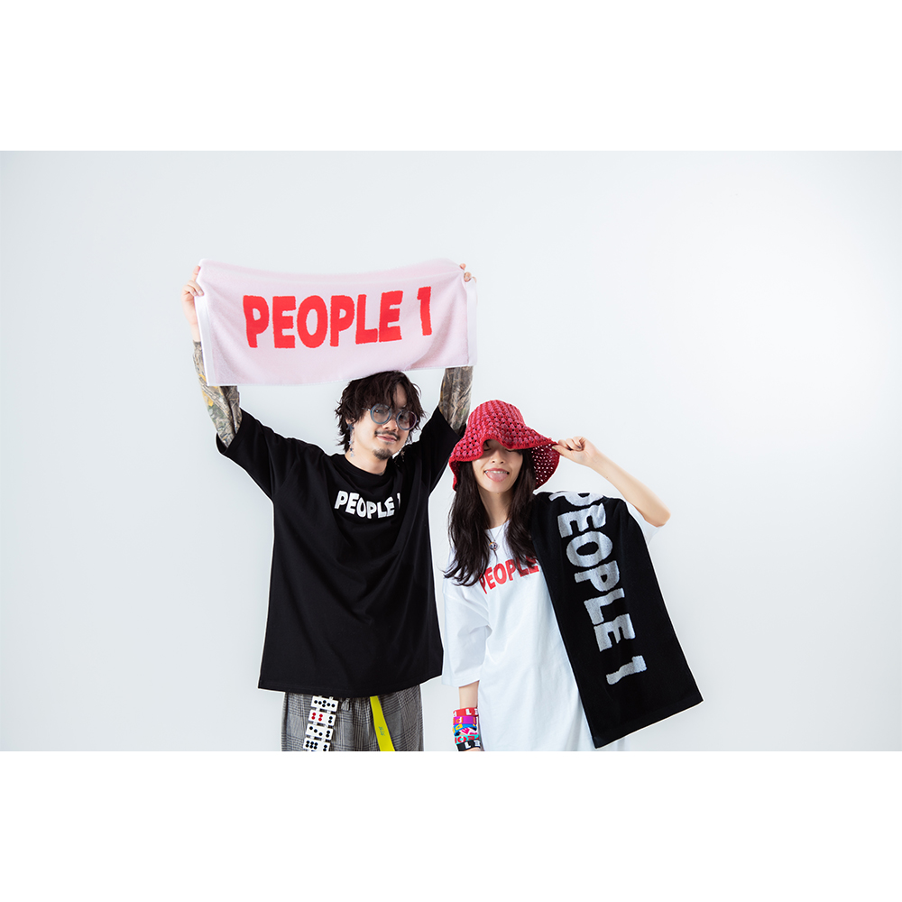 PEOPLE 1 TOWEL3 / WHITE×RED