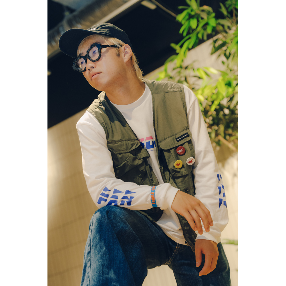 FANDOM Long T-shirt White