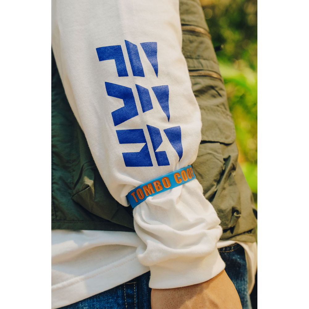 FANDOM Long T-shirt White