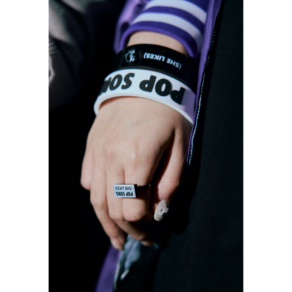 （SHE LIKES） POP SONG RUBBER BAND / WHITE